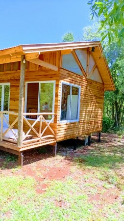 Hermosa cabaña en una hectárea de predio