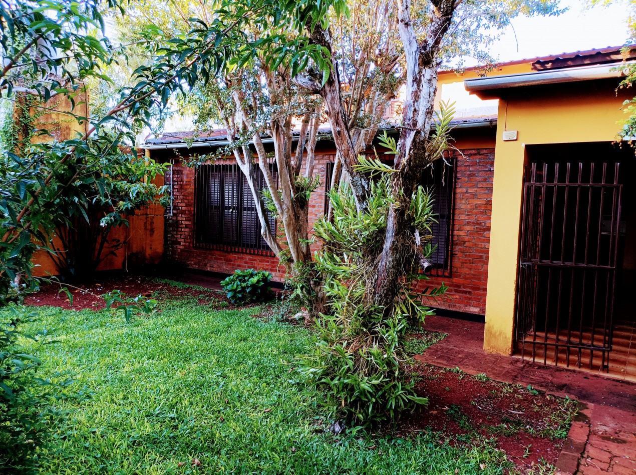 Vendo Casa Centro de Aristobulo del Valle 