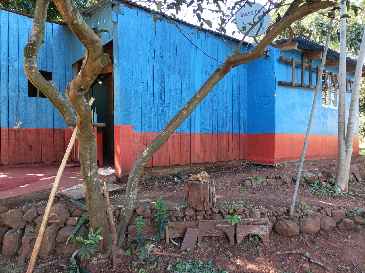 VENDO CASA EN SALTO ENCANTADO TERRENO GRANDE