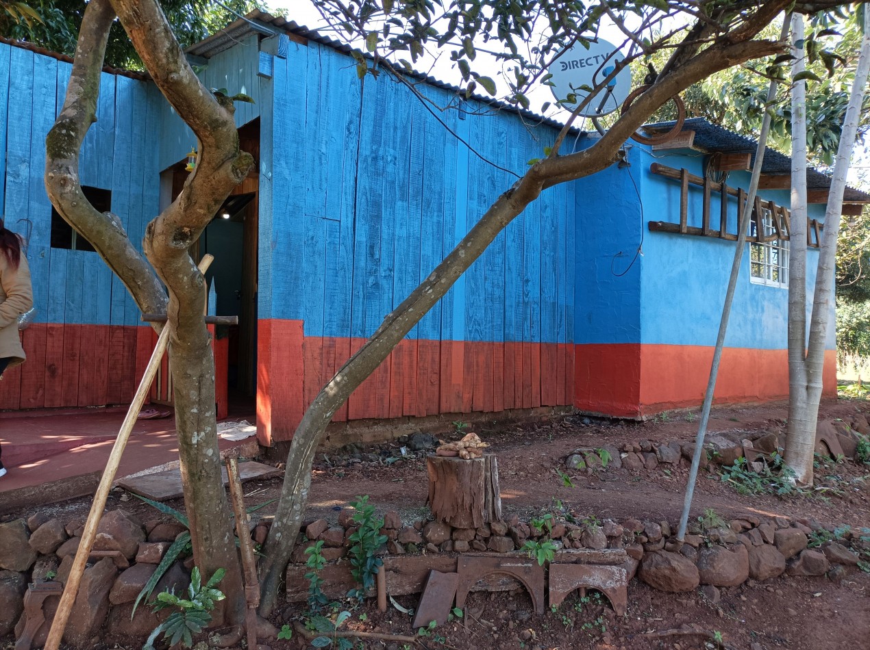 VENDO CASA EN SALTO ENCANTADO TERRENO GRANDE