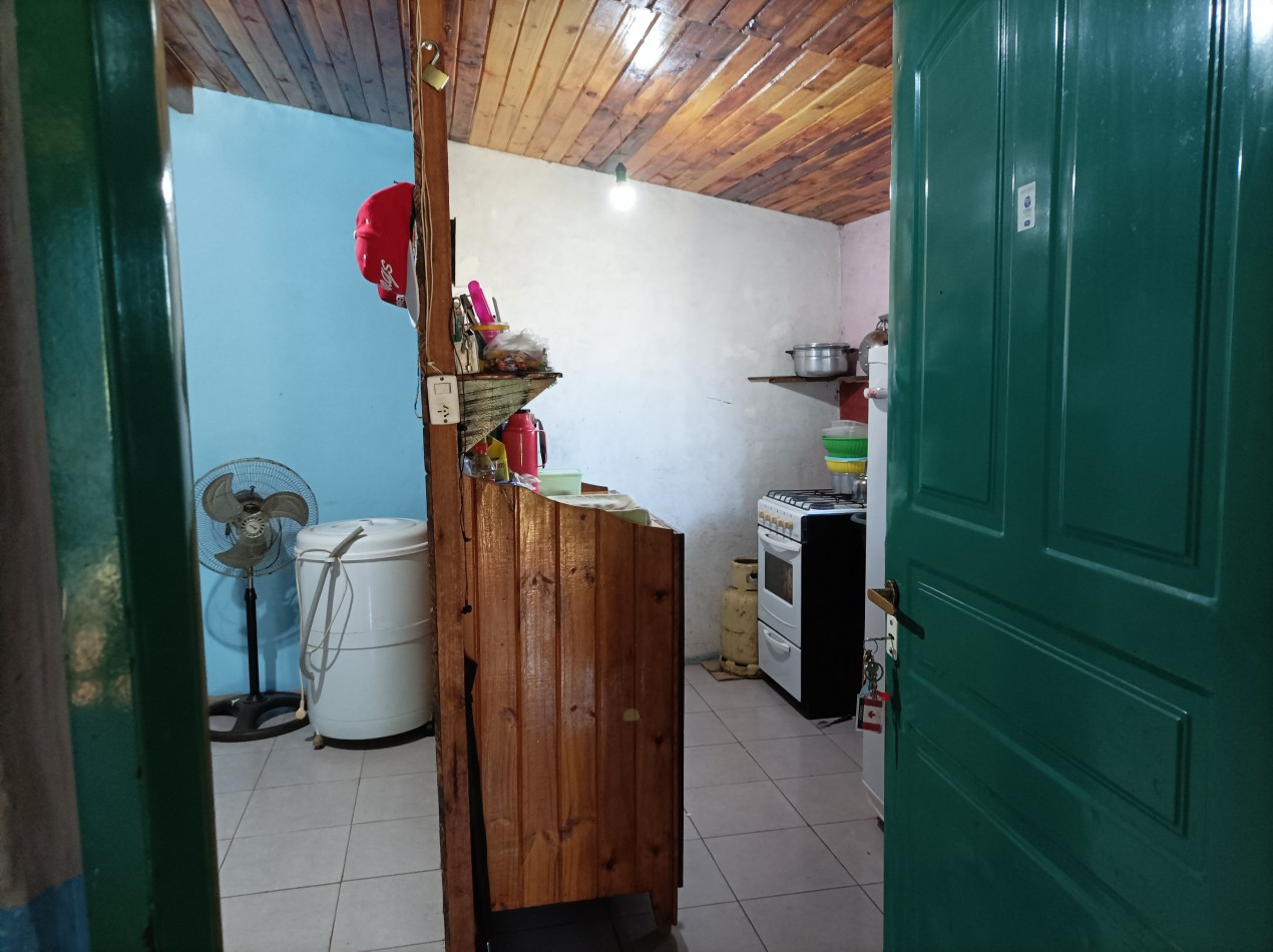 VENDO CASA EN SALTO ENCANTADO TERRENO GRANDE