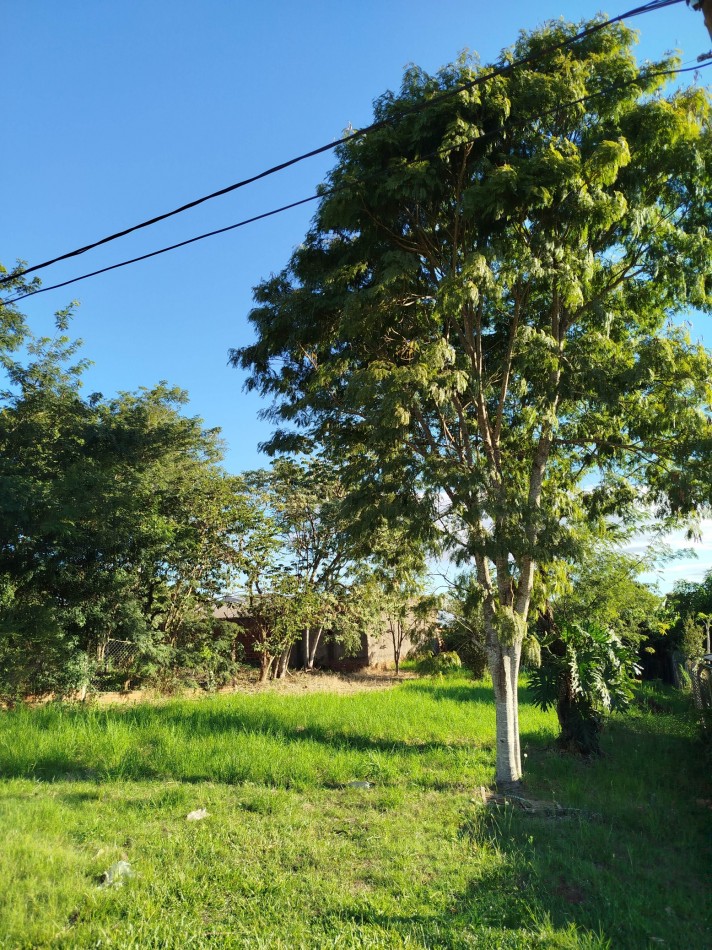 Terreno en Venta en Barrio Suarez grande parqueado