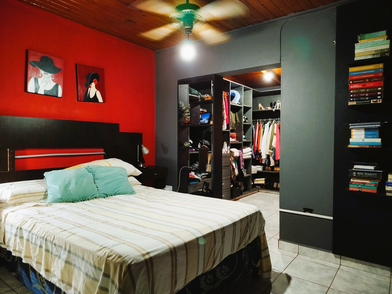 Casa en venta en Barrio Ilia con muebles