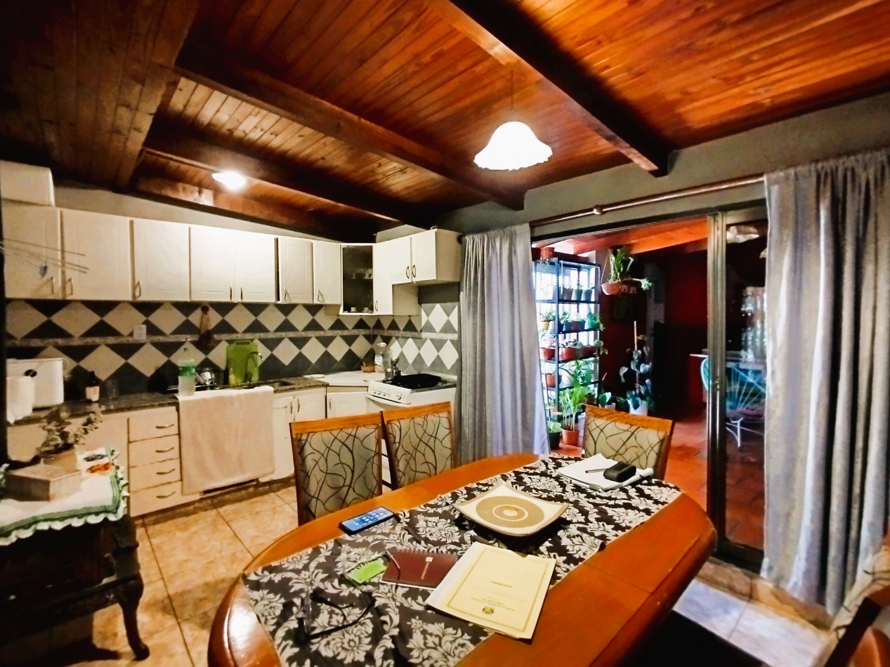 Casa en venta en Barrio Ilia con muebles