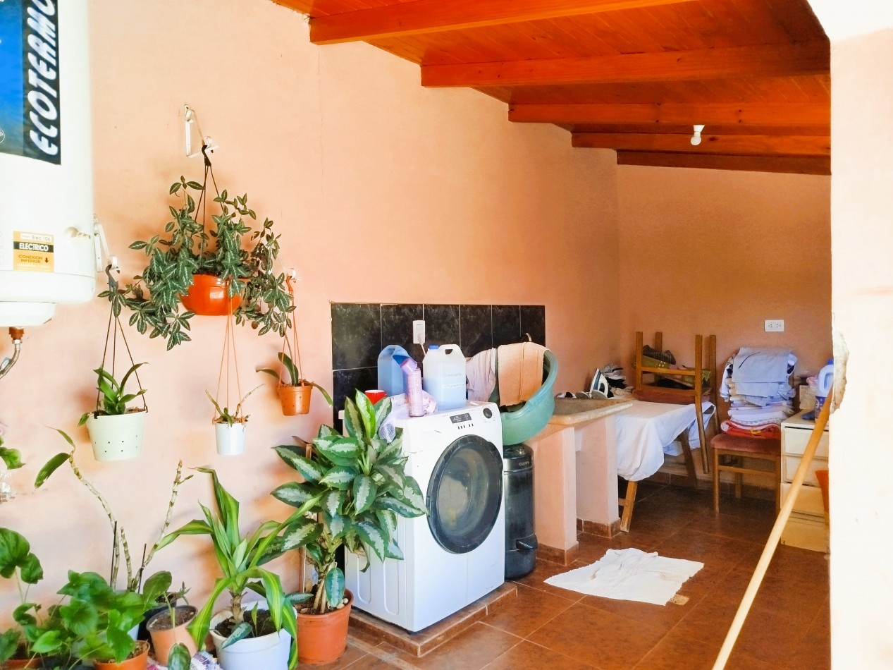 Casa en venta en Barrio Ilia con muebles