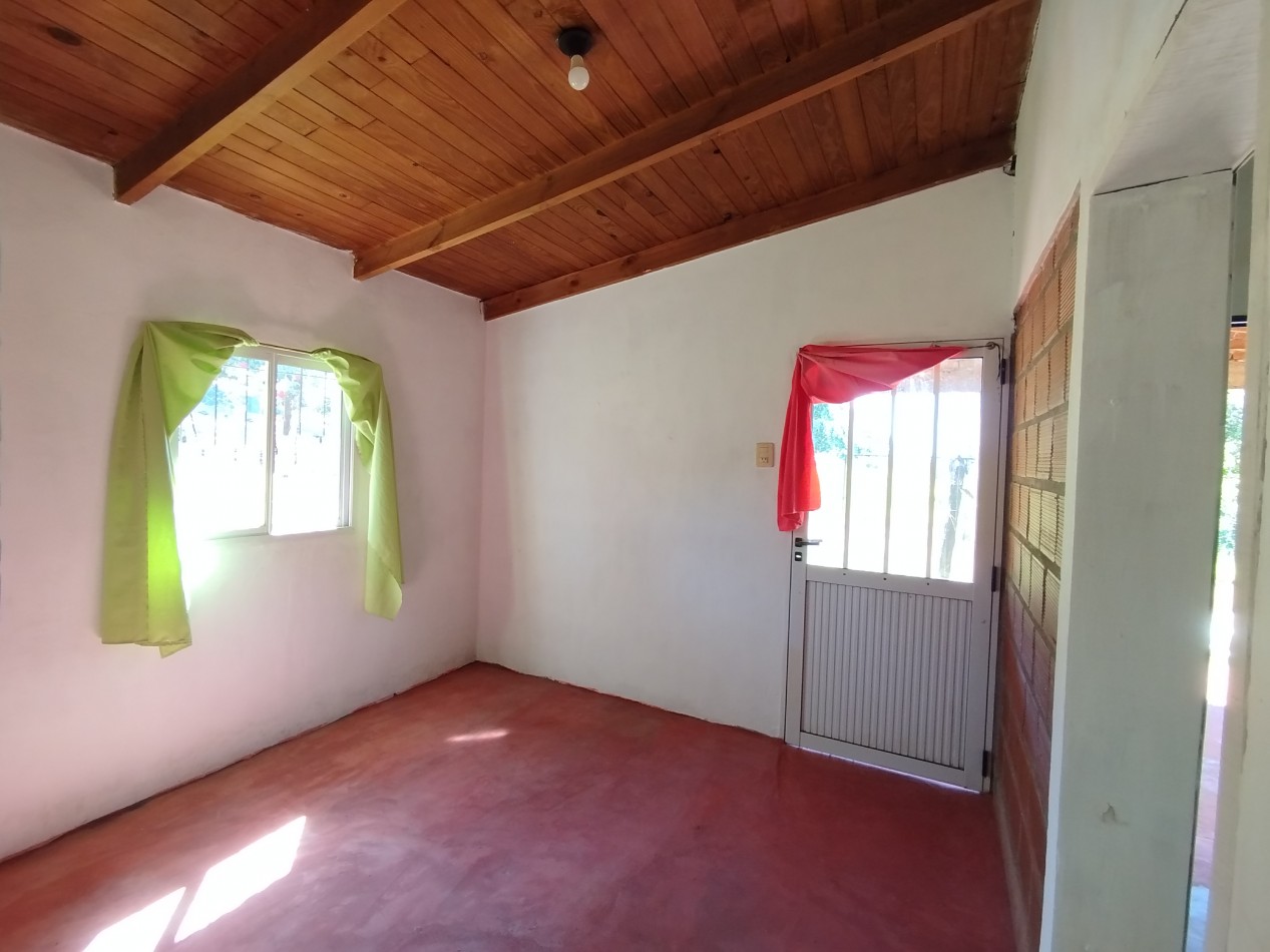 Casa en alquiler dos dormitorios cerca YPF del 200