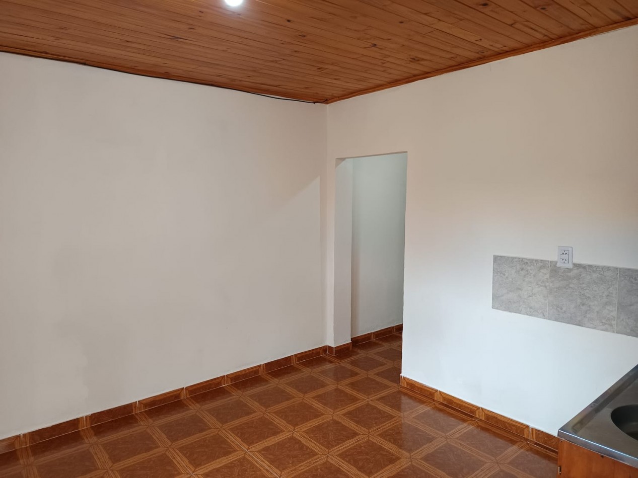 Alquilo Departamento de un dormitorio al lado del complejo Aristobulo del Valle