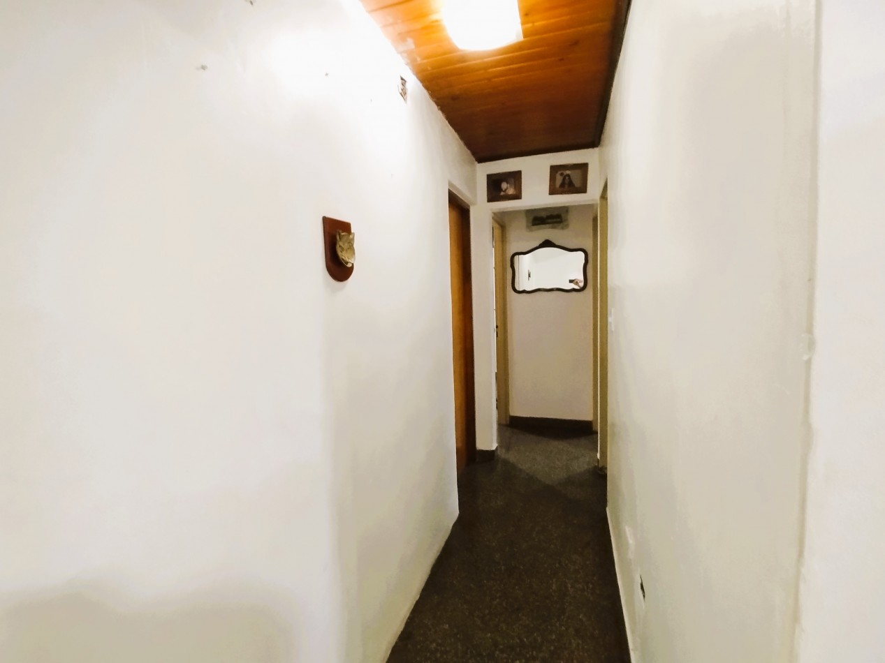 Casa en venta centro de Aristobulo del Valle