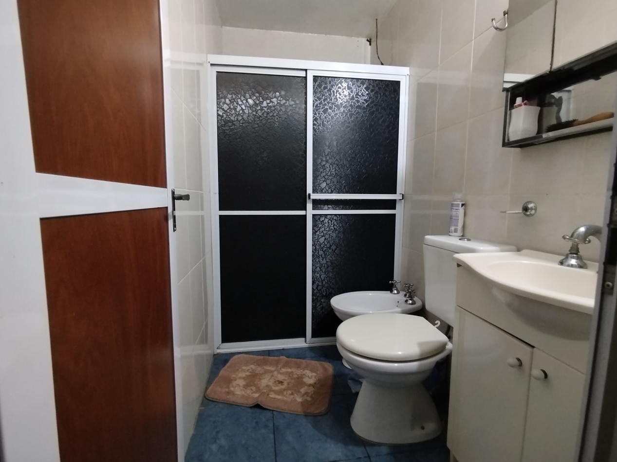 Casa en venta centro de Aristobulo del Valle