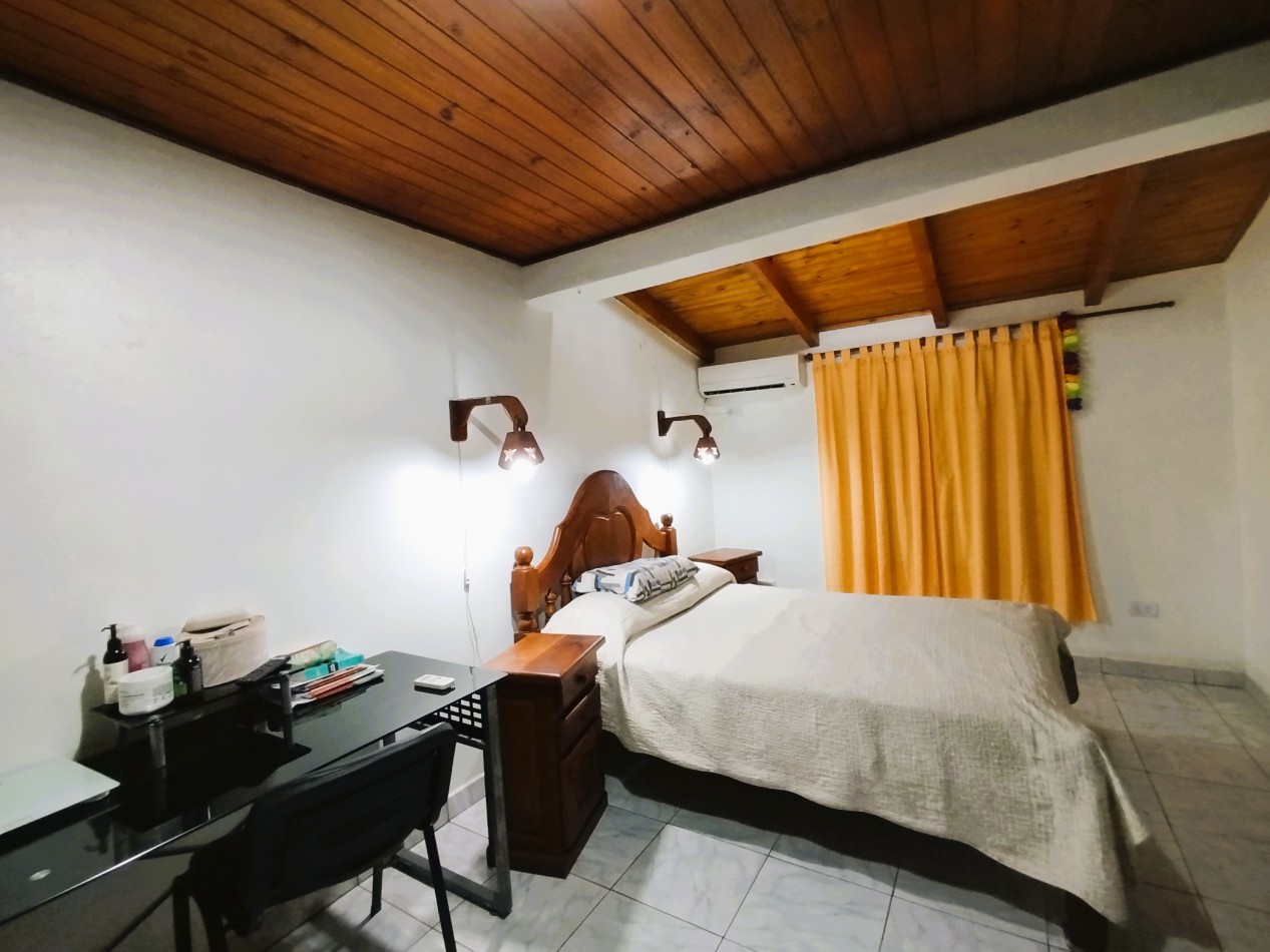 Casa en venta centro de Aristobulo del Valle