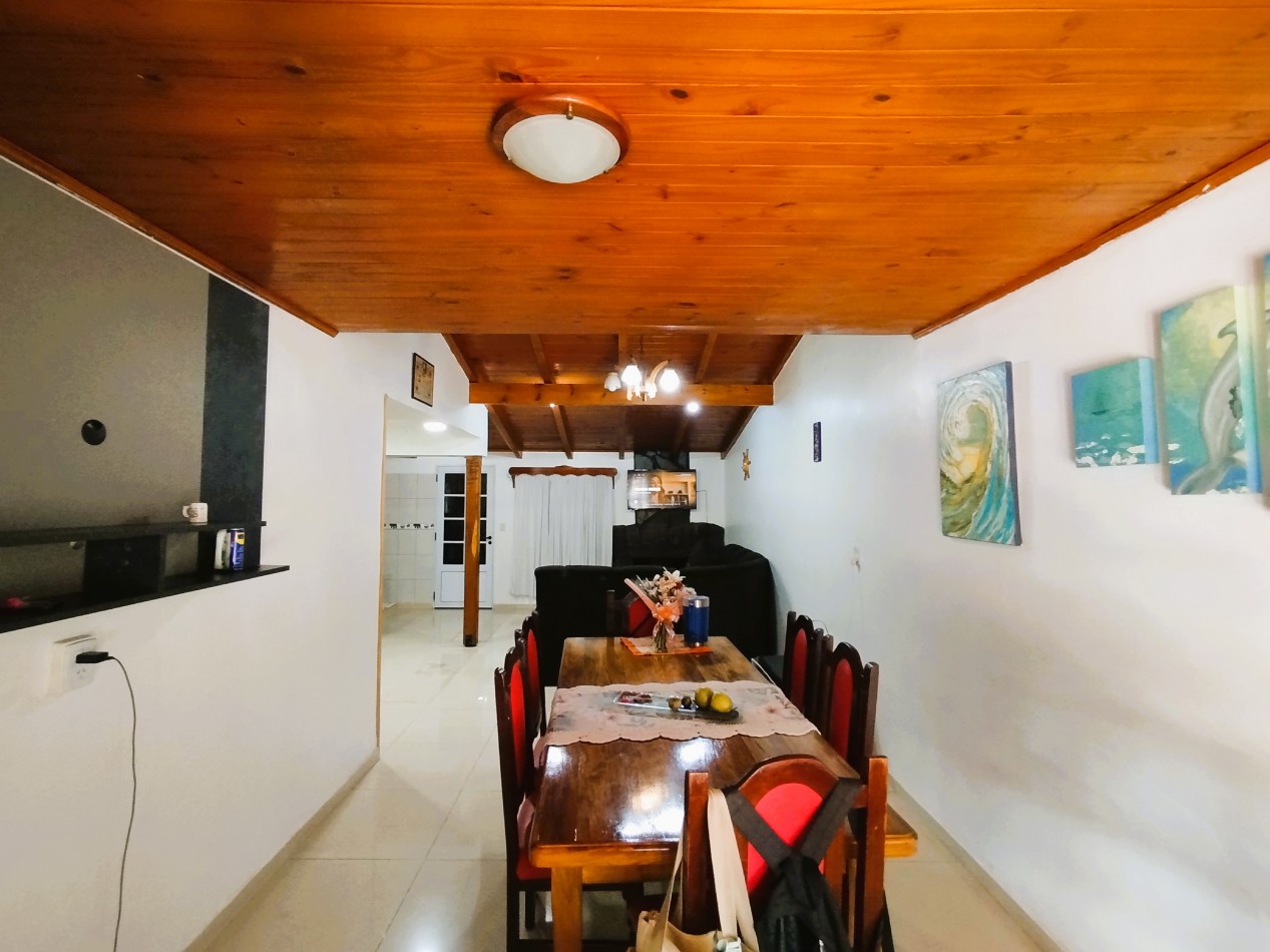 Casa en venta centro de Aristobulo del Valle