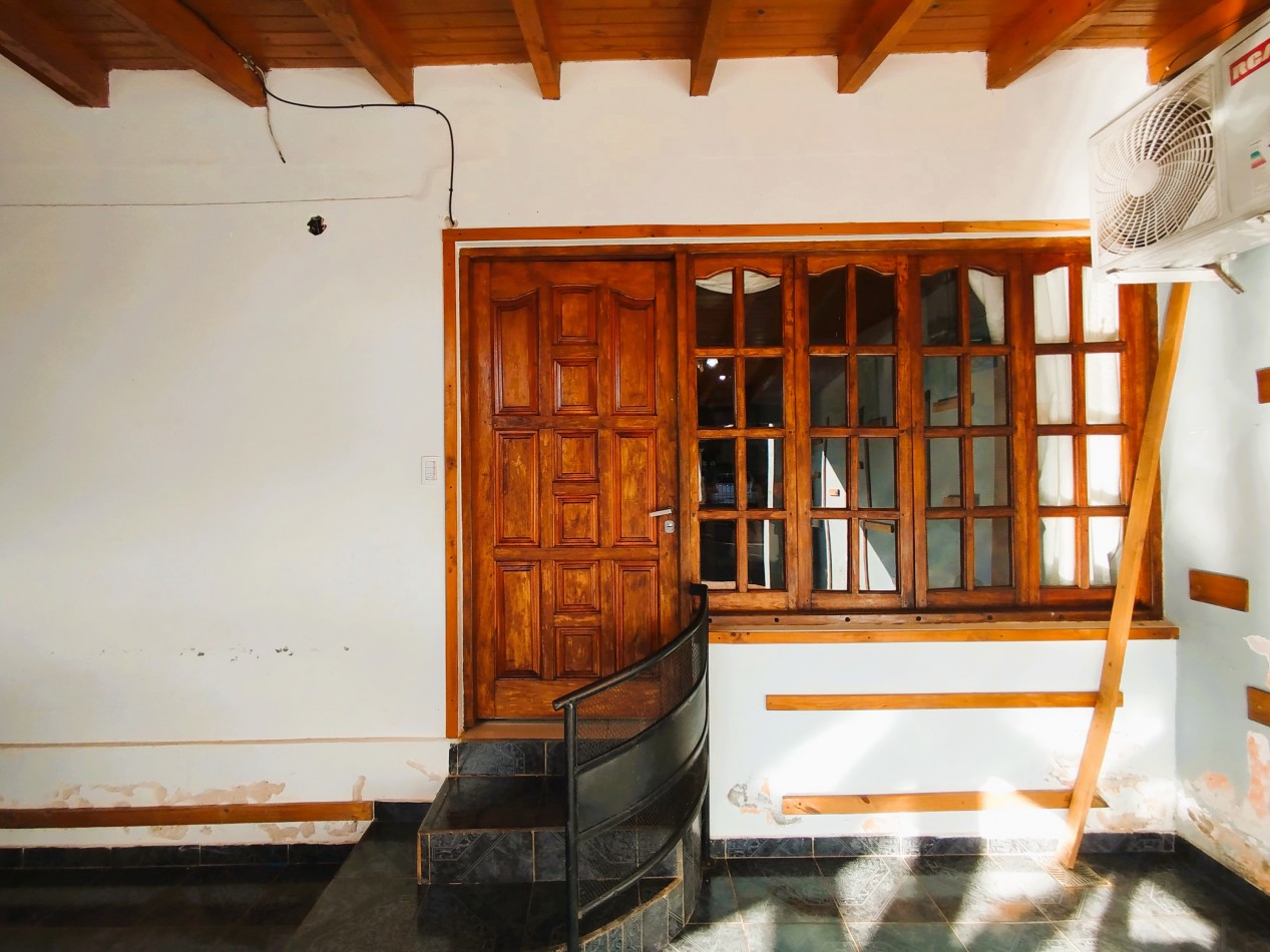 Casa en venta centro de Aristobulo del Valle