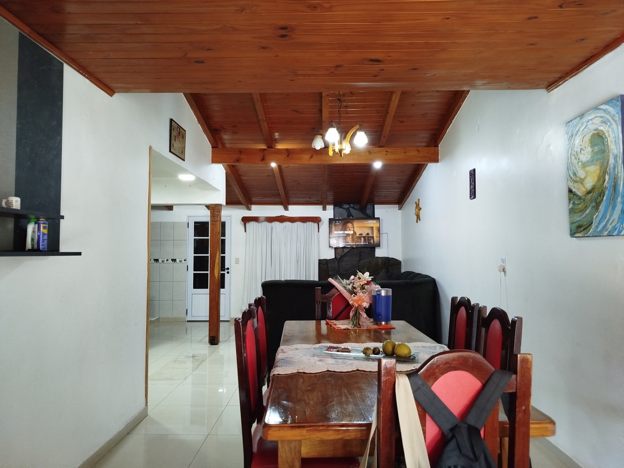 Casa en venta centro de Aristobulo del Valle