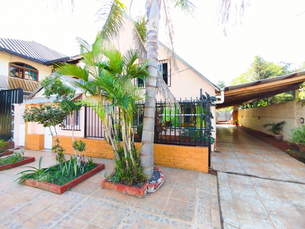 Casa grande en venta en el Centro de Dos de Mayo Misiones