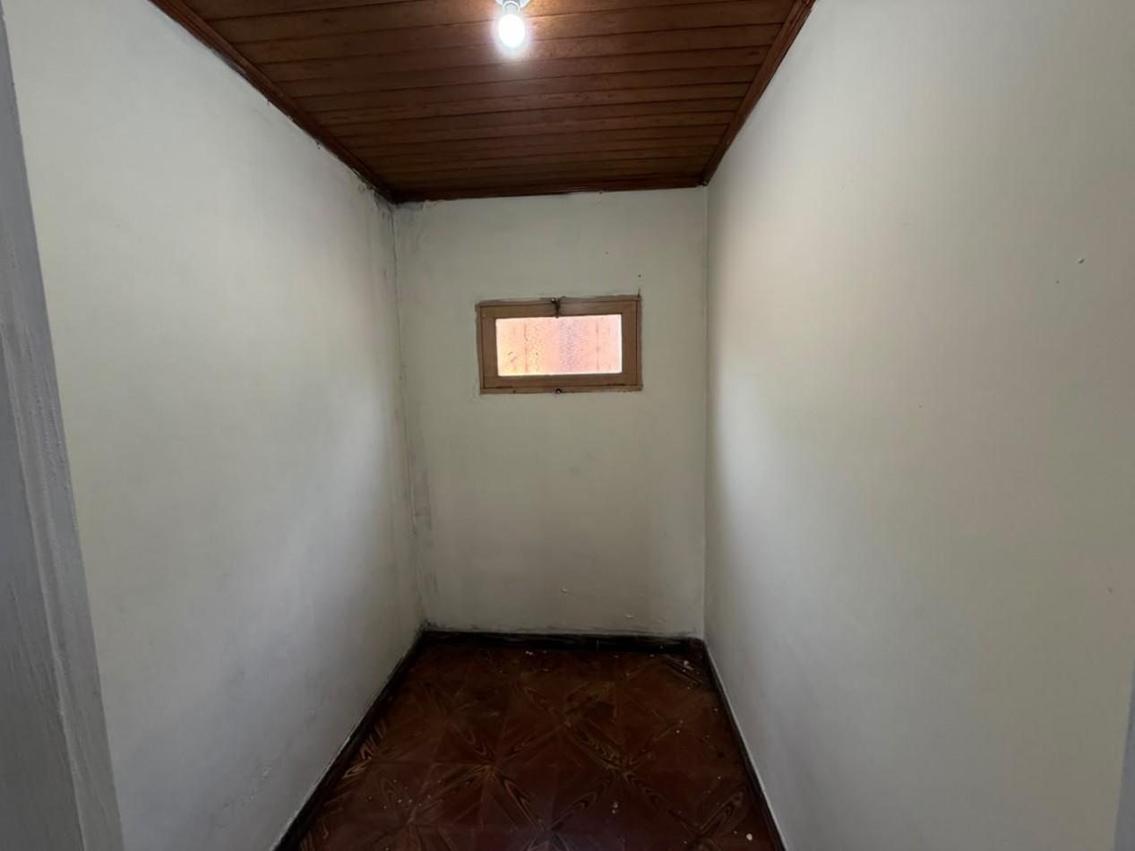 Casa de dos habitaciones sobre Avenida San Martin