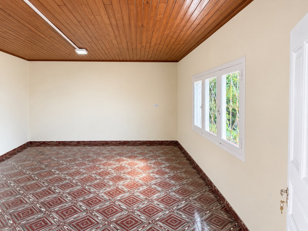 Casa de dos habitaciones sobre Avenida San Martin