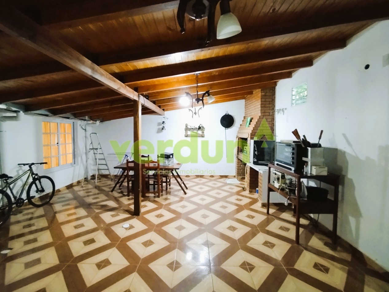 Casa en venta centro de Aristobulo del Valle