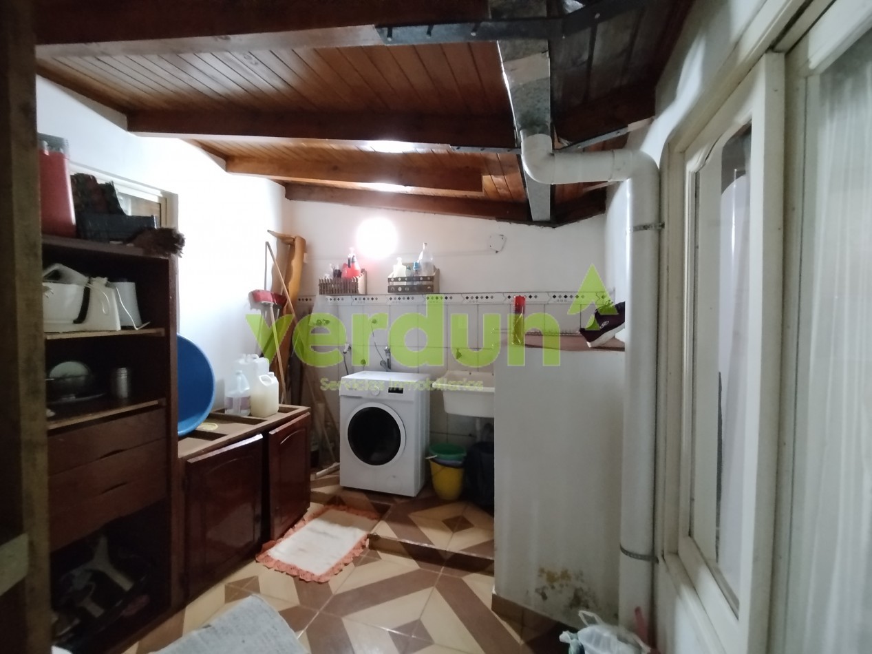 Casa en venta centro de Aristobulo del Valle