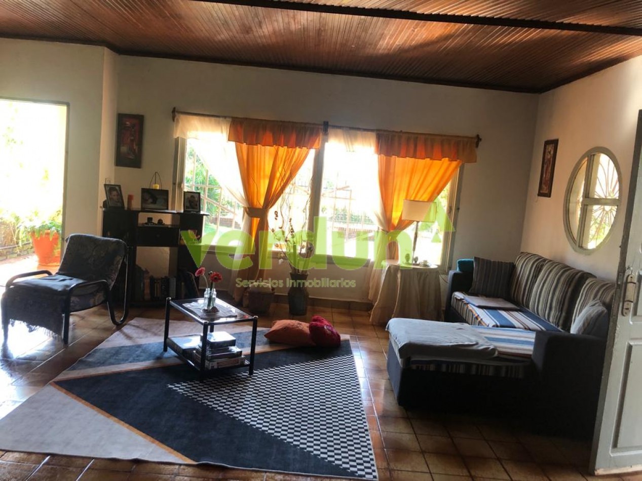 VENDO CASA EN ARISTOBULO DEL VALLE TRES DORMITORIOS