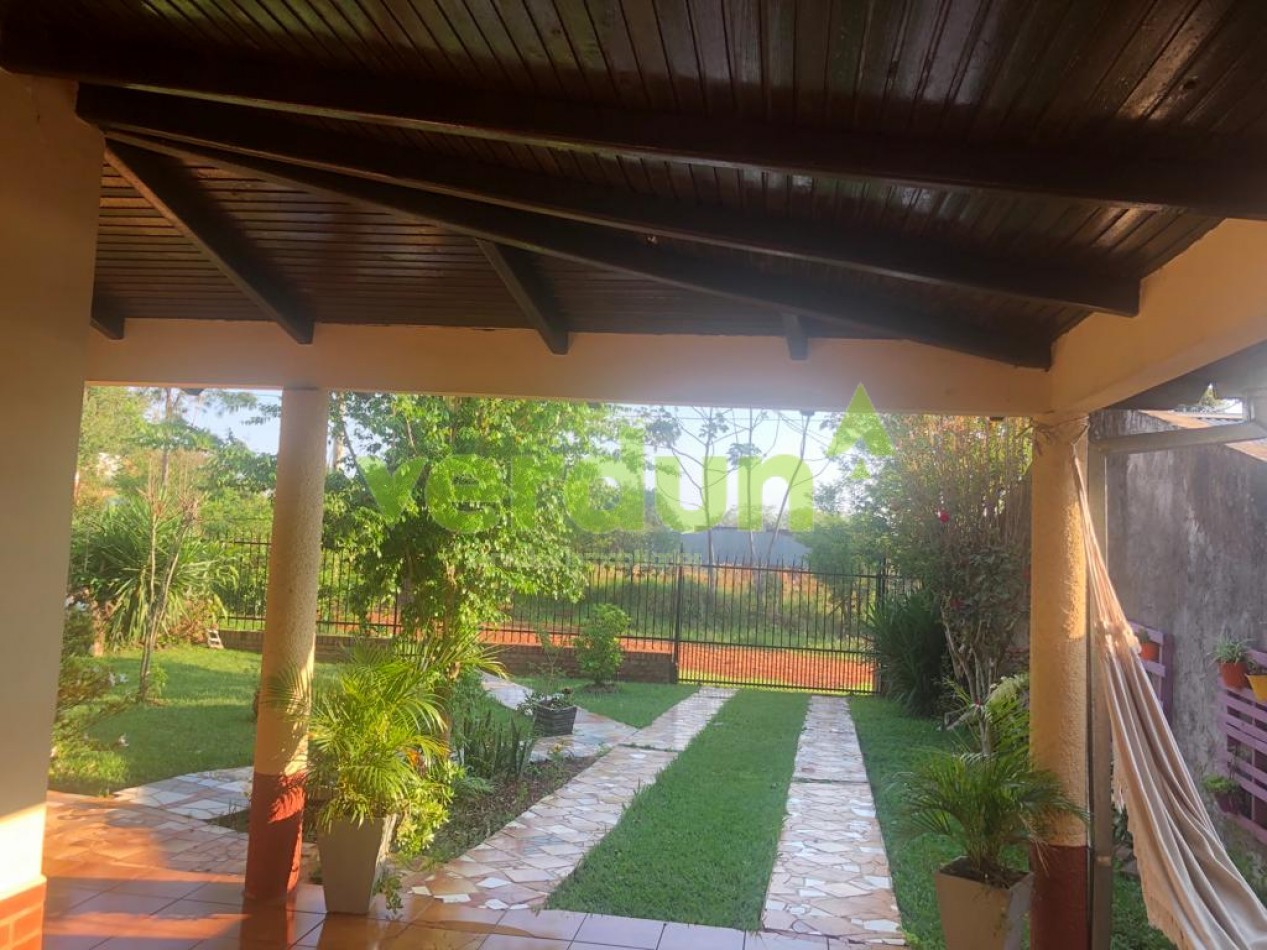 VENDO CASA EN ARISTOBULO DEL VALLE TRES DORMITORIOS