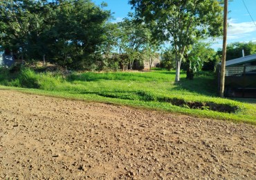 Terreno en Venta en Barrio Suarez grande parqueado