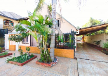 Casa grande en venta en el Centro de Dos de Mayo Misiones
